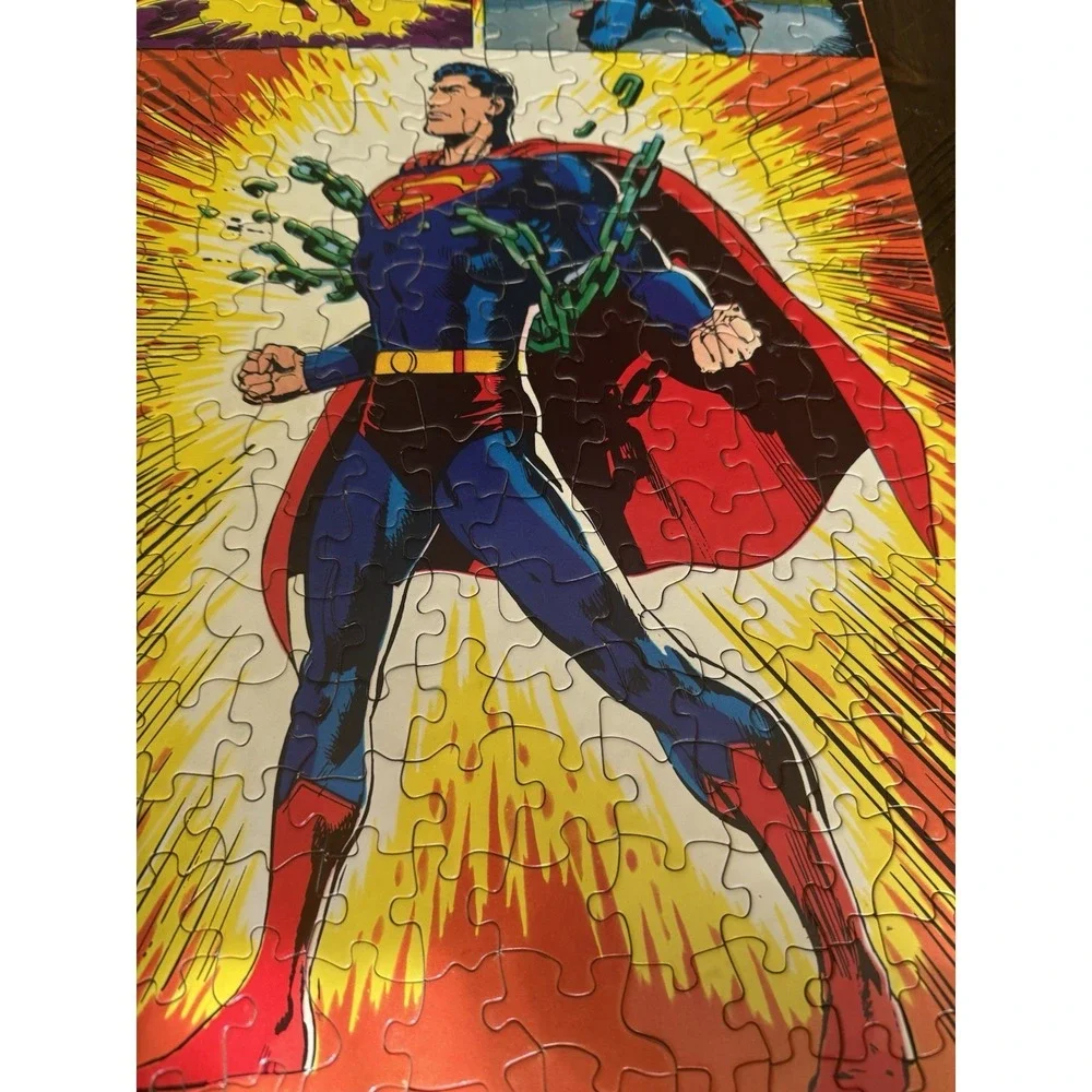 1973 Superman Jigsaw Puzzle 200 Pieces Complete